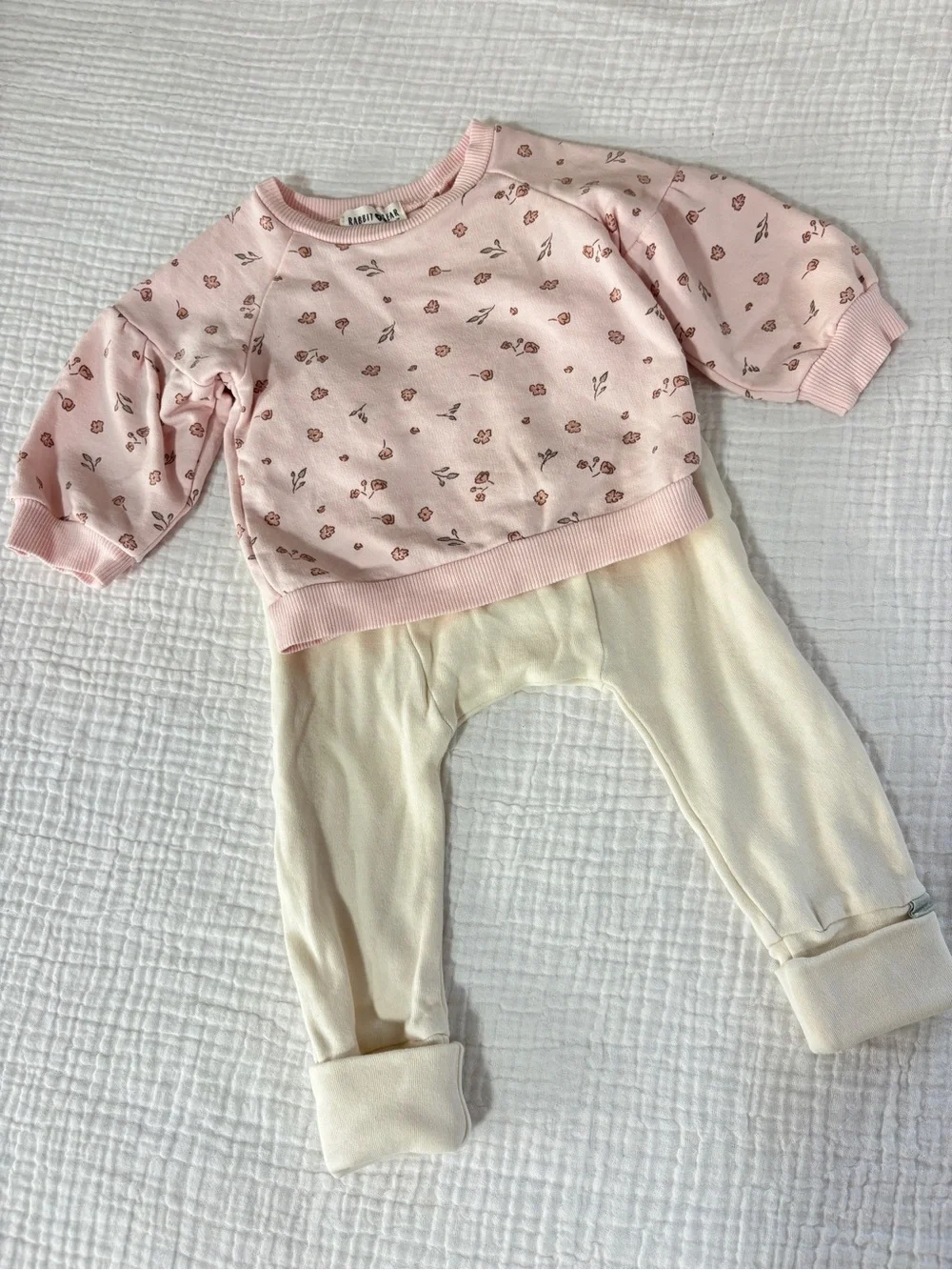 11 Piece Capsule Baby Girl Lot Size 6-9 Month